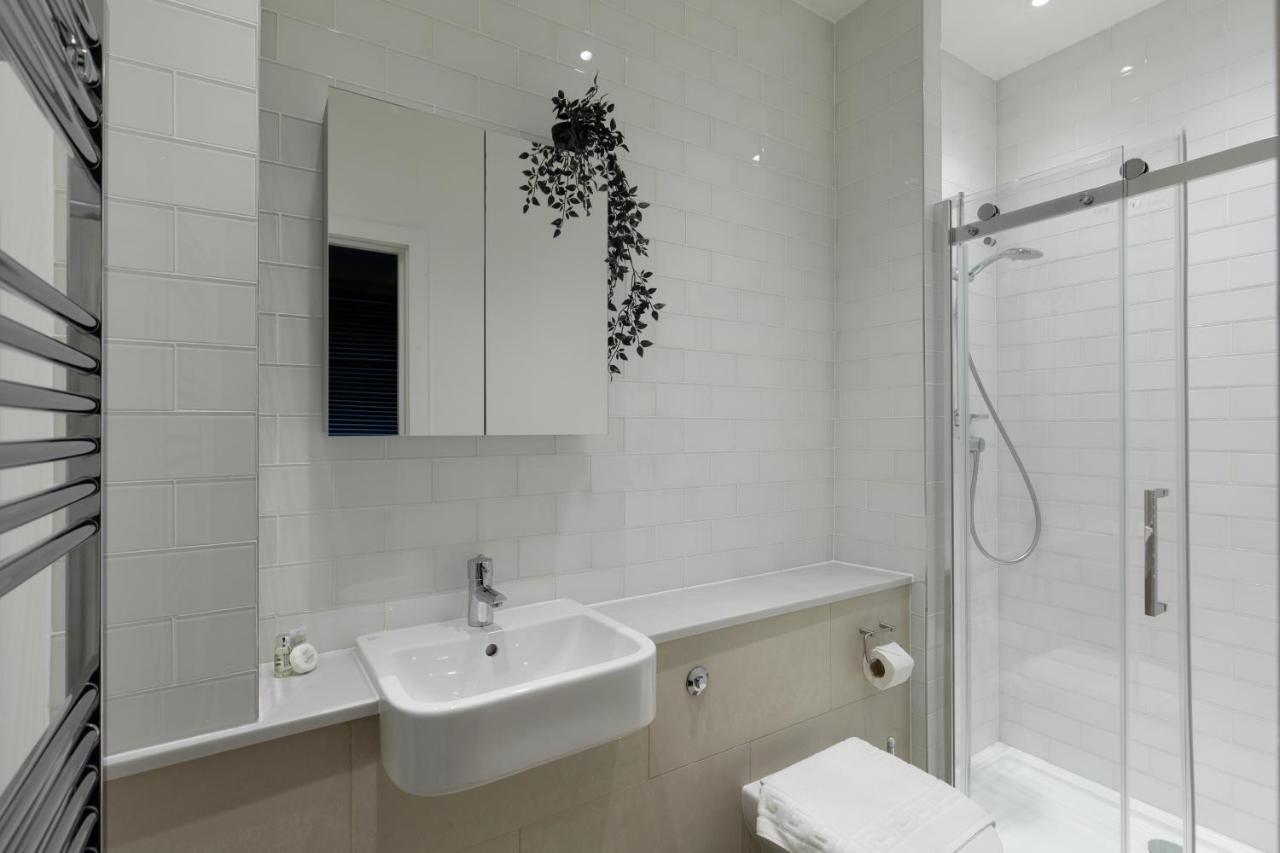 Homely - Central London West End Apartments Экстерьер фото