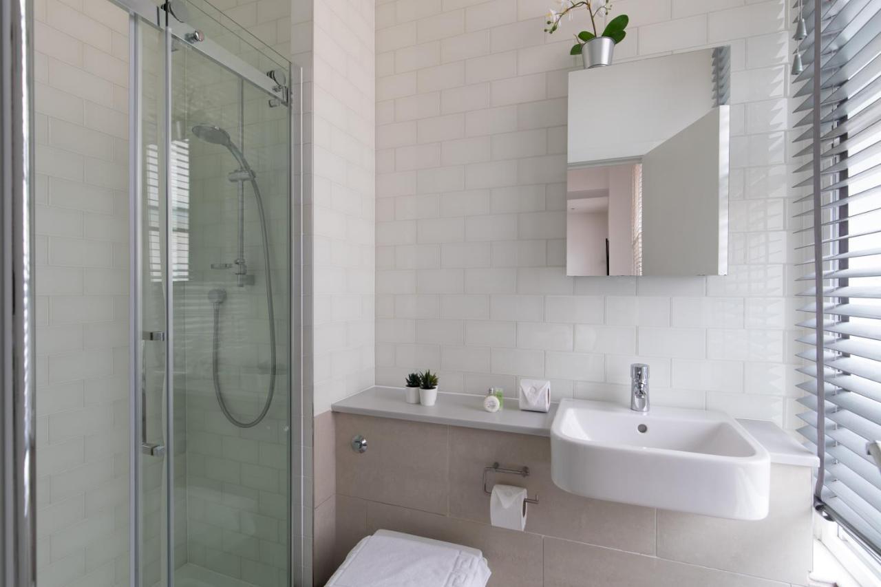 Homely - Central London West End Apartments Экстерьер фото